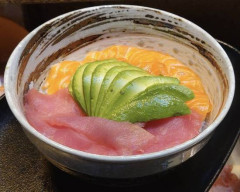 Produit Chirashi thon saumon avocat